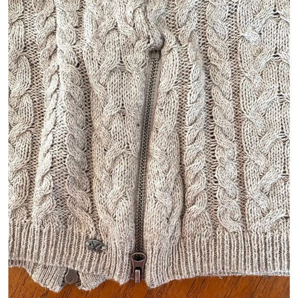 American Eagle Sweater, Crew Cable Knit, Light Brown Cotton Wool, Women's Size S - Picture 4 of 6